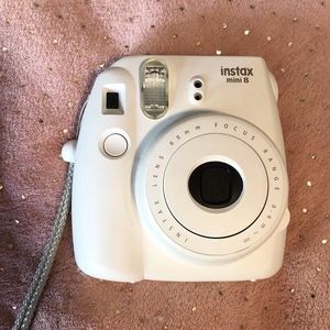 Instax mini 8 polaroid camera